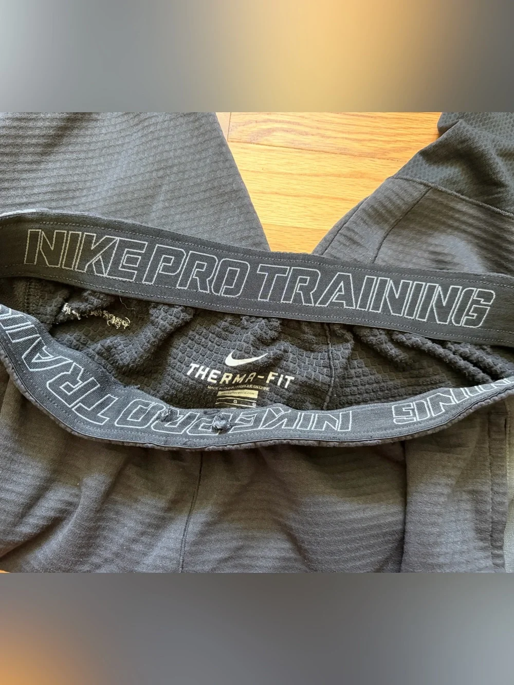 Nike Men’s Black & Dark Gray Training Joggers